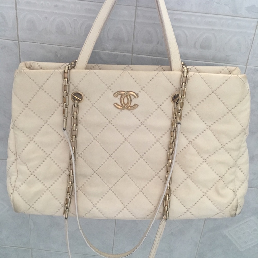 A STEAL Authentic Chanel Off-White Large Tote
